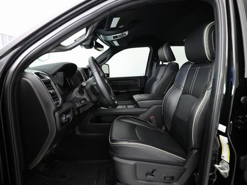 Used 2024 RAM 2500 Limited image 16