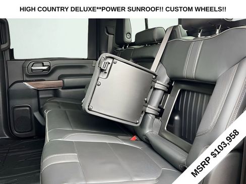 Used 2023 Chevrolet Silverado 3500 High Country image 22