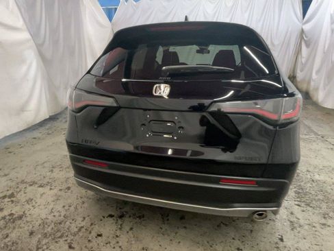 Used 2026 Honda HR-V Sport image 8