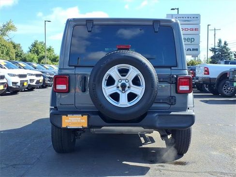 Certified 2021 Jeep Wrangler Unlimited Sport w/ Sun And Sound Package image 5