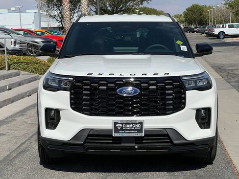New 2026 Ford Explorer ST-Line w/ ST-Line Street Pack RWD image 12