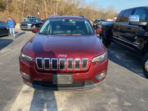 Used 2020 Jeep Cherokee Latitude Plus w/ Cold Weather Group image 3