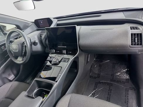 Certified 2024 Toyota bZ4X AWD image 31