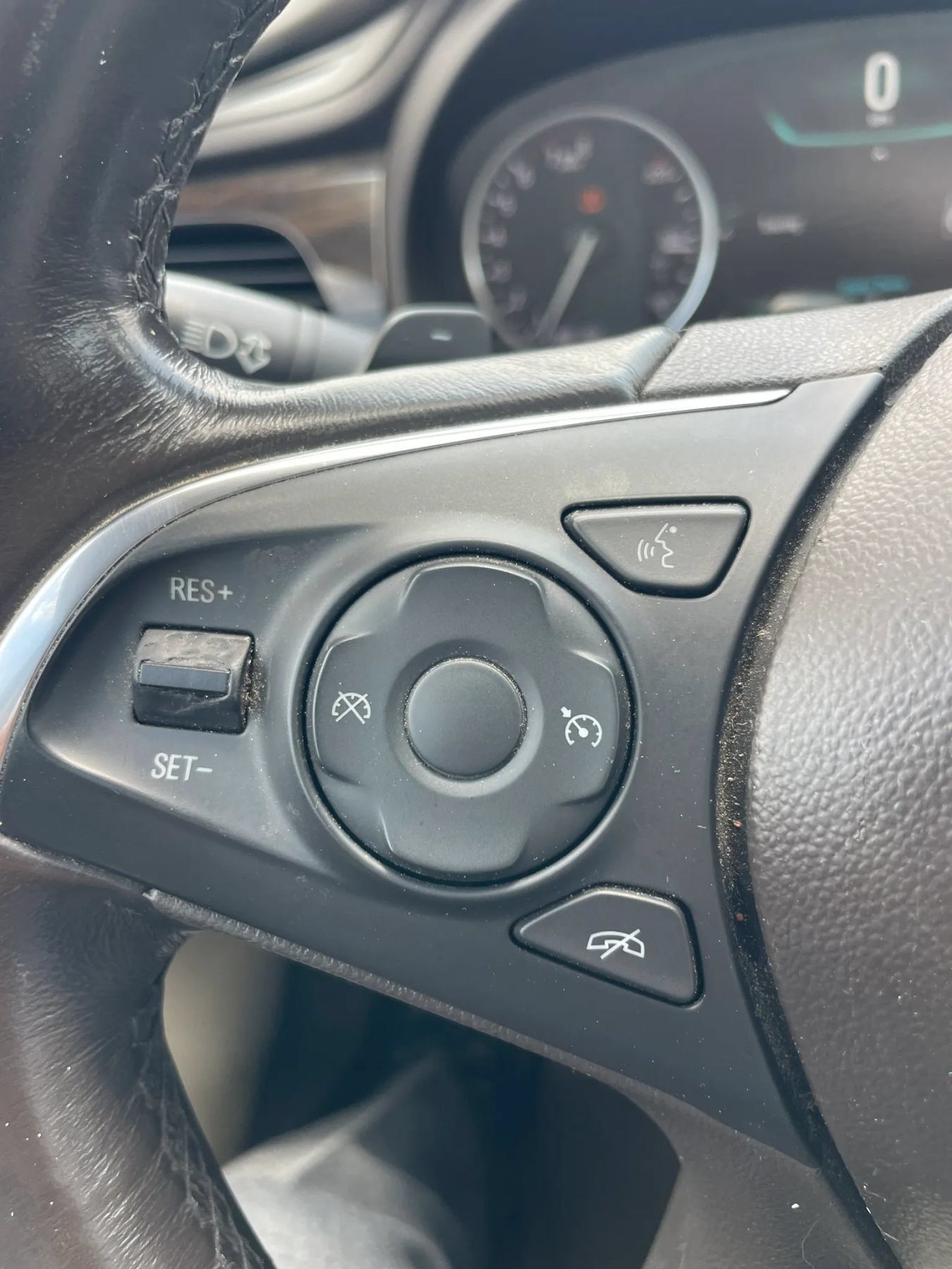 Used 2017 Buick LaCrosse Preferred FWD image 24