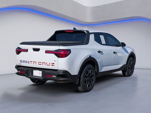 Used 2023 Hyundai Santa Cruz SEL image 9