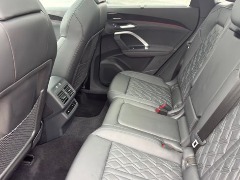 New 2026 Audi SQ5 Prestige AWD/4WD image 34