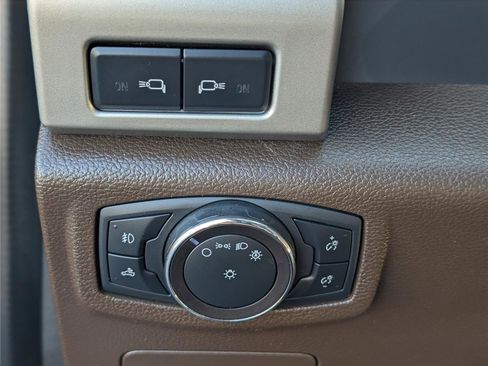 Used 2020 Ford F150 King Ranch image 23