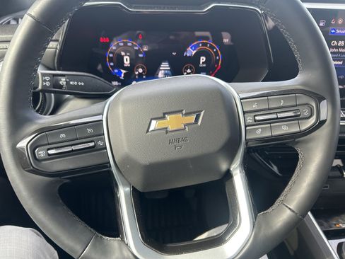 Used 2024 Chevrolet Colorado LT w/ LT Convenience Package III image 14