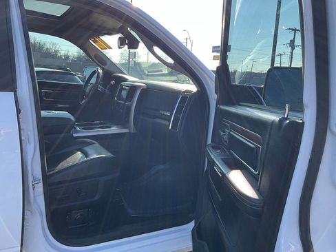 Used 2016 RAM 2500 Laramie w/ Convenience Group image 38
