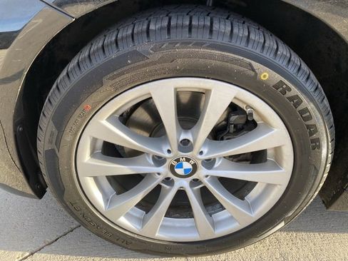 Used 2018 BMW 320i xDrive Sedan image 25