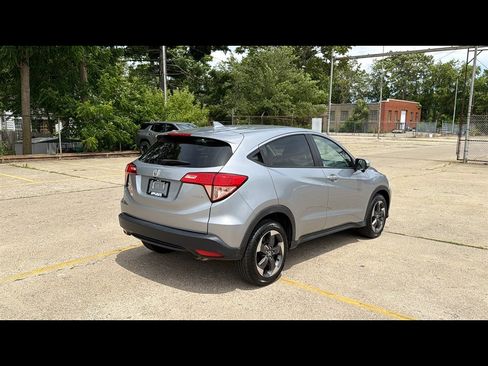 Used 2018 Honda HR-V EX image 5