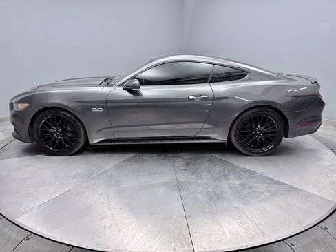 Used 2017 Ford Mustang GT image 8