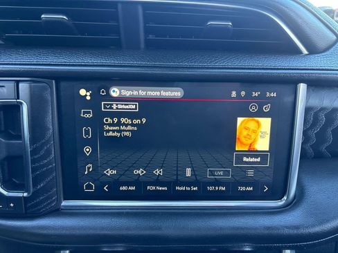 Used 2024 GMC Yukon Denali w/ Denali Reserve Package image 30