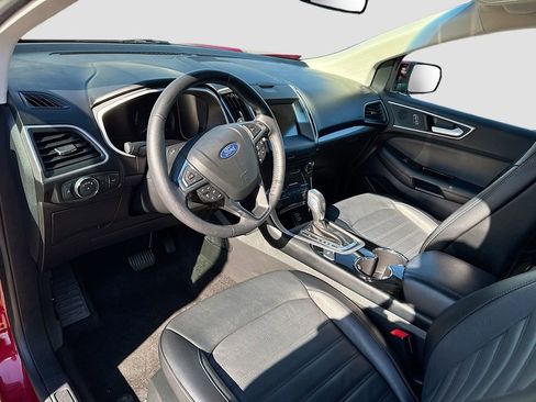 Used 2018 Ford Edge SEL w/ Equipment Group 201A image 11