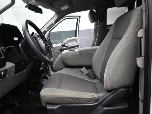 Used 2016 Ford F150 XL w/ Equipment Group 101A Mid AWD/4WD image 10