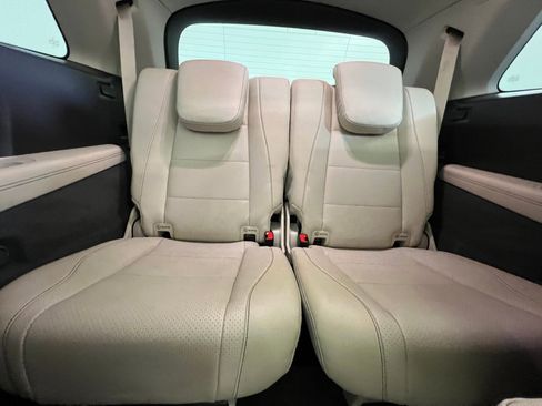 Used 2020 Mercedes-Benz GLS 450 4MATIC image 36