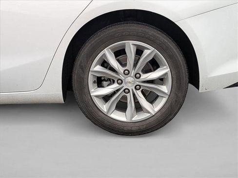 Used 2024 Chevrolet Malibu LT image 14