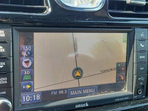 Used 2013 Chrysler 200 Limited FWD image 21