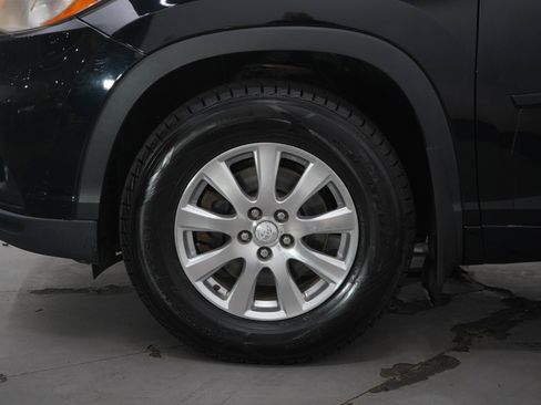 Used 2015 Toyota Highlander XLE AWD/4WD image 30