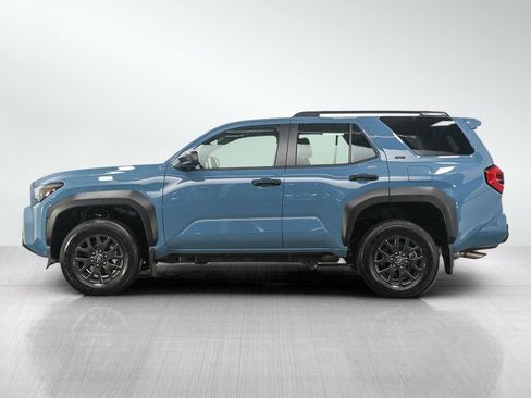 Used 2026 Toyota 4Runner SR5 AWD/4WD image 2