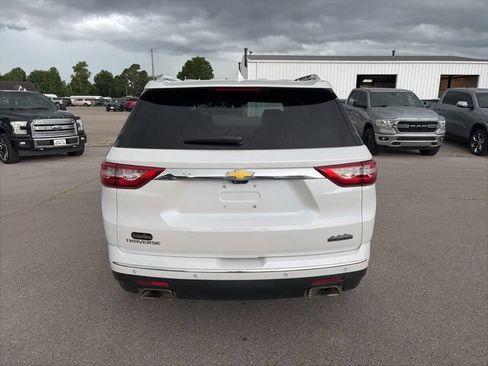 Used 2021 Chevrolet Traverse High Country w/ LPO, Floor Liner Package FWD image 4