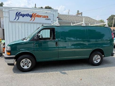 Used 2018 GMC Savana 3500 w/ Driver Convenience Package RWD image 13