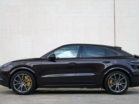 Used 2020 Porsche Cayenne Turbo AWD/4WD image 9