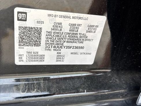 Used 2025 GMC Sierra 3500 SLT w/ SLT Premium Package AWD/4WD image 46