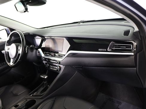 Used 2022 Kia Niro Touring Special Edition image 30