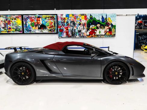 Used 2012 Lamborghini Gallardo LP 550-2 RWD image 5
