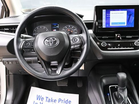 Used 2024 Toyota Corolla LE FWD image 27