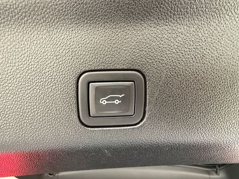Used 2023 Cadillac Escalade Sport w/ Touring Package RWD image 22