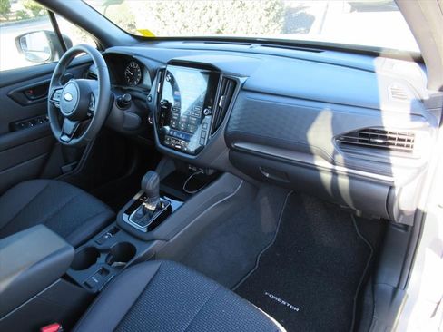 Used 2025 Subaru Forester Premium image 10