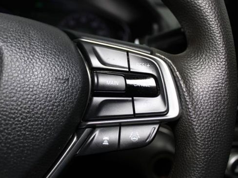 Used 2019 Honda Accord Hybrid image 19