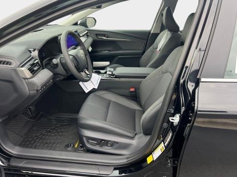 New 2026 Toyota Camry XLE AWD/4WD image 11