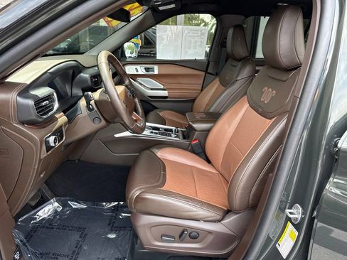 Used 2023 Ford Explorer King Ranch w/ Technology Package AWD/4WD image 25