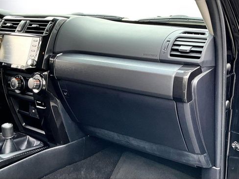 Used 2024 Toyota 4Runner TRD Off-Road image 19