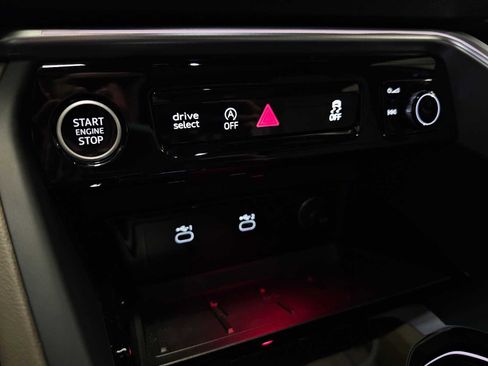 New 2025 Audi Q5 Premium Plus image 31