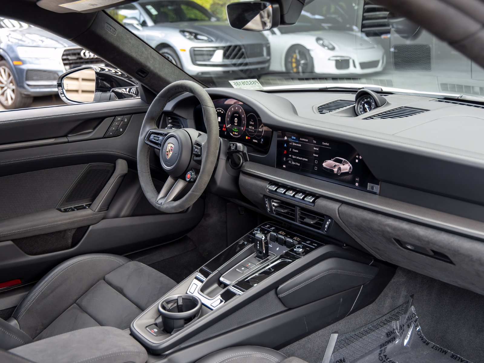 Certified 2025 Porsche 911 Carrera 4 GTS AWD/4WD image 53