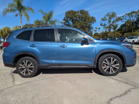 Used 2020 Subaru Forester Limited image 3