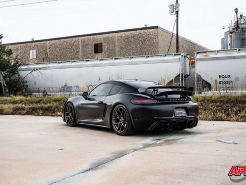 Used 2017 Porsche 718 Cayman image 46