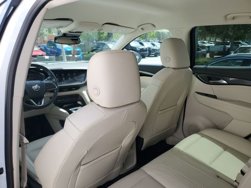 Used 2023 Buick Envision Essence AWD/4WD image 13