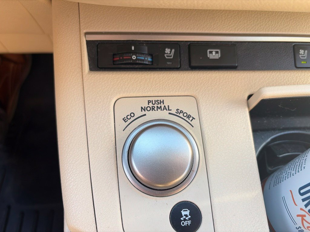 Used 2013 Lexus ES 350 w/ Luxury Pkg FWD image 42