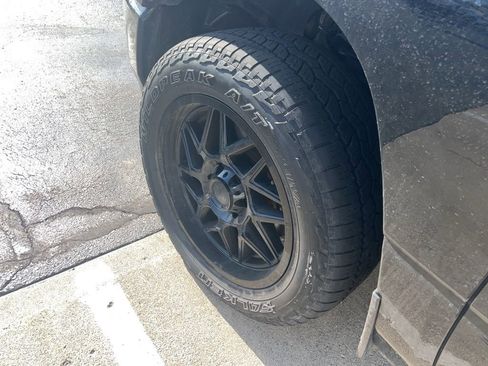 Certified 2021 RAM 1500 Big Horn image 6