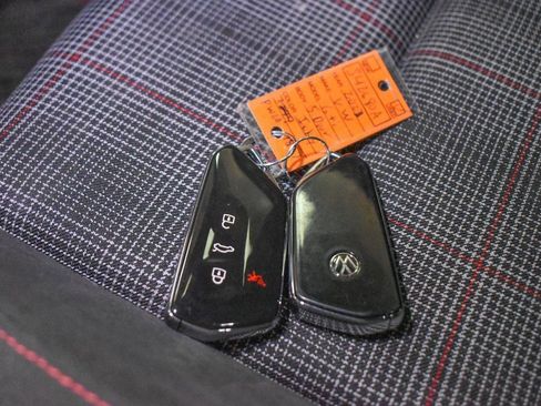 Used 2023 Volkswagen GTI 40th Anniversary Edition image 24