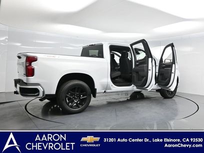 New 2026 Chevrolet Silverado 1500 RST w/ LPO, Dark Essentials Package
