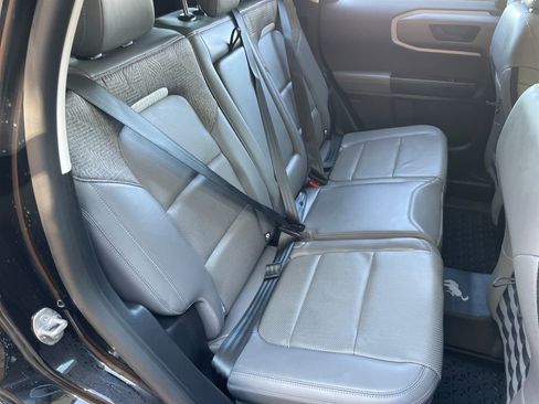 Used 2025 Ford Bronco Sport Badlands image 34