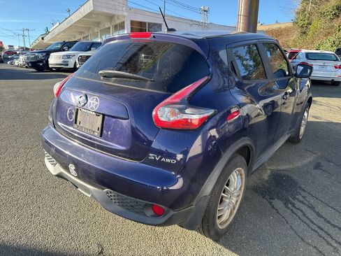 Used 2015 Nissan Juke SV image 3