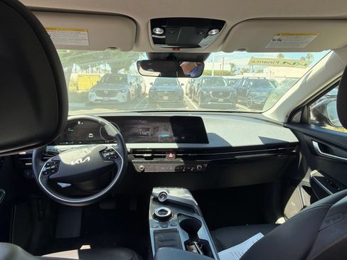 Used 2023 Kia EV6 Wind RWD image 27