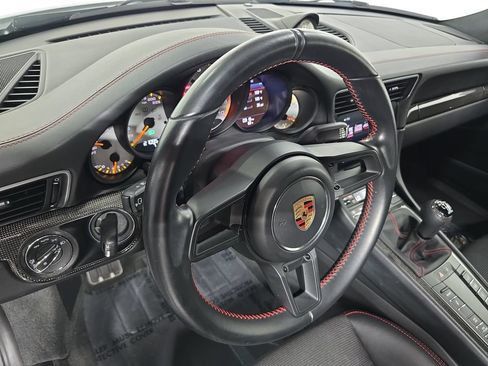 Used 2018 Porsche 911 GT3 RWD image 4